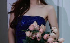 二个人在线观看WWW哔哩哔哩